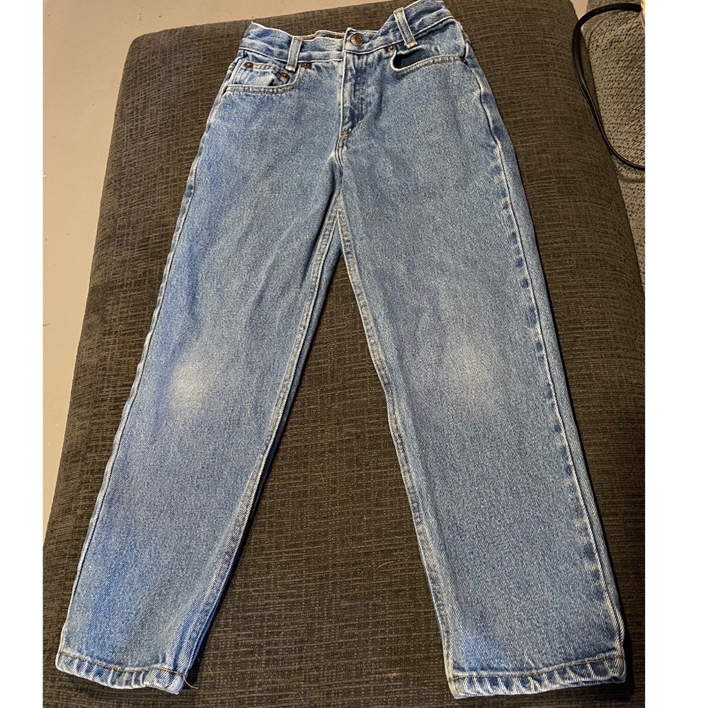 Blue jeans size 6 slim in children.